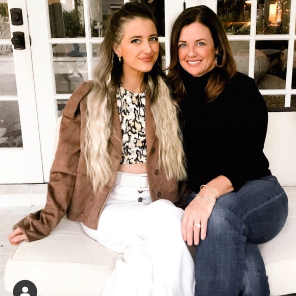 Urban Outfitters UO Brand Seamless Leopard Animal Print High Neck Tank Top - Picture 9 of 9